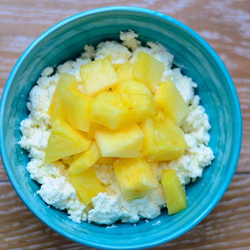 Cottage Cheese with Fruit (GF)
