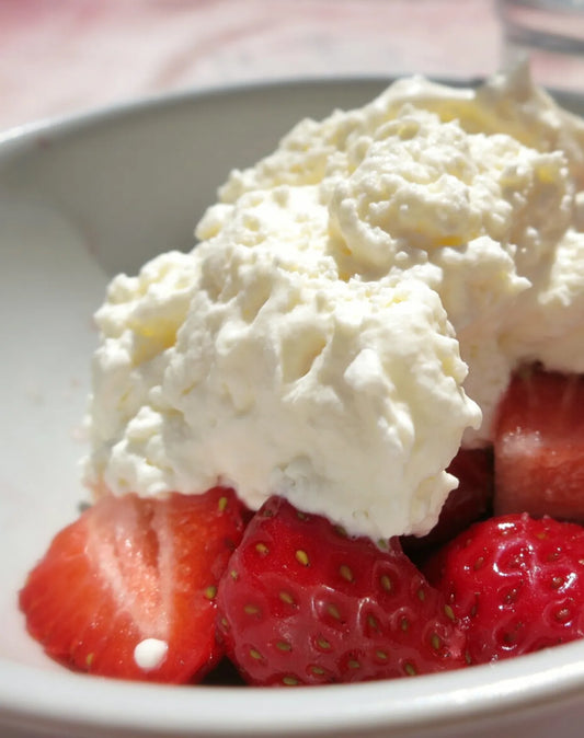 Cottage Cheese with Strawberries (GF)